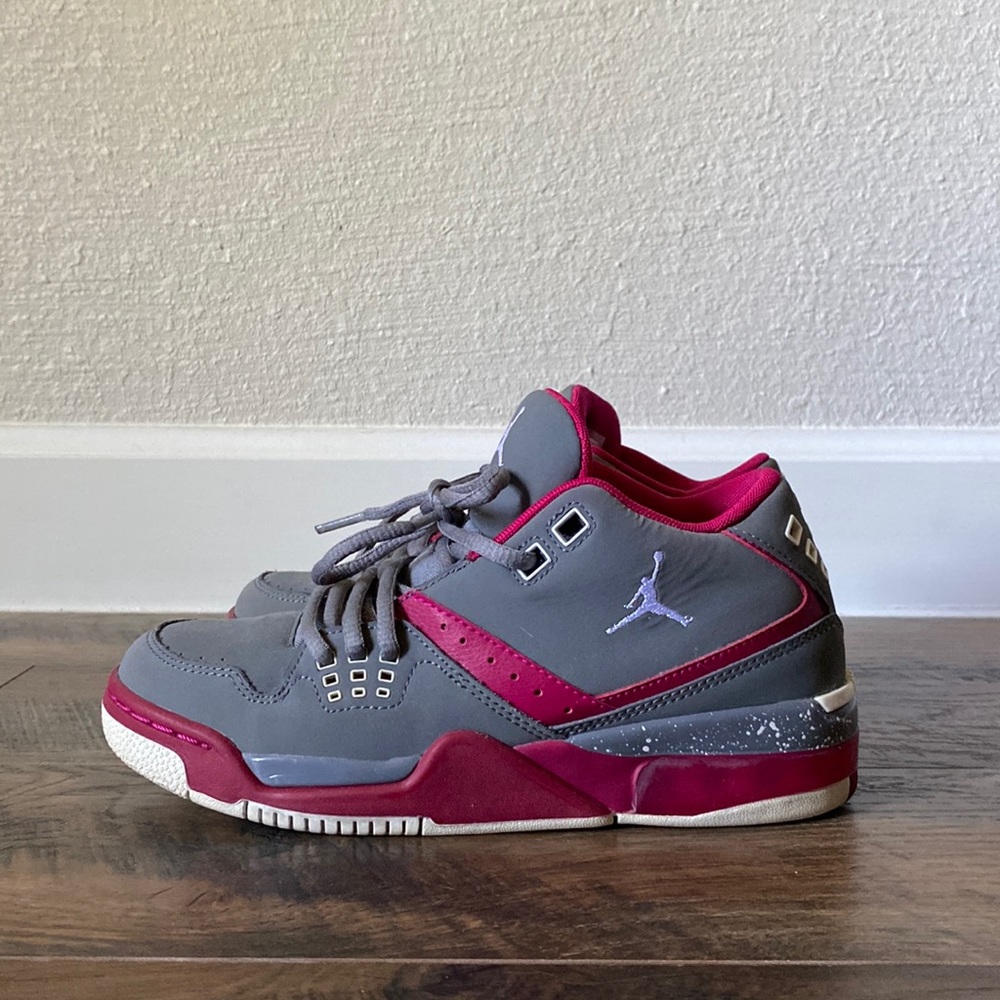 Jordan Flight 23 Cool Grey Sport Fuchsia